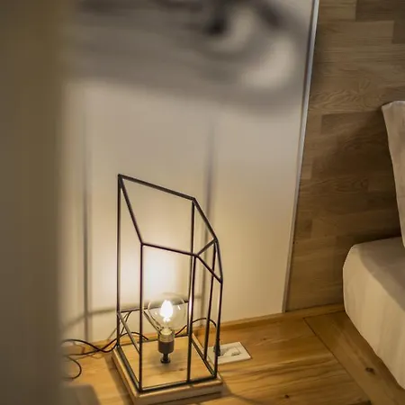 Tramura Bed & Breakfast 3*